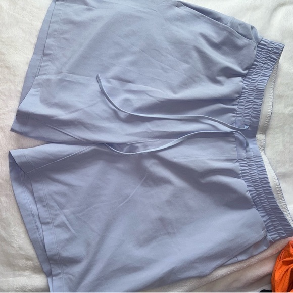 Men’s lululemon athletica Blue Athletic Shorts - Picture 2 of 2